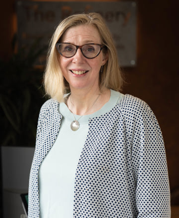 Dr Claire Sears